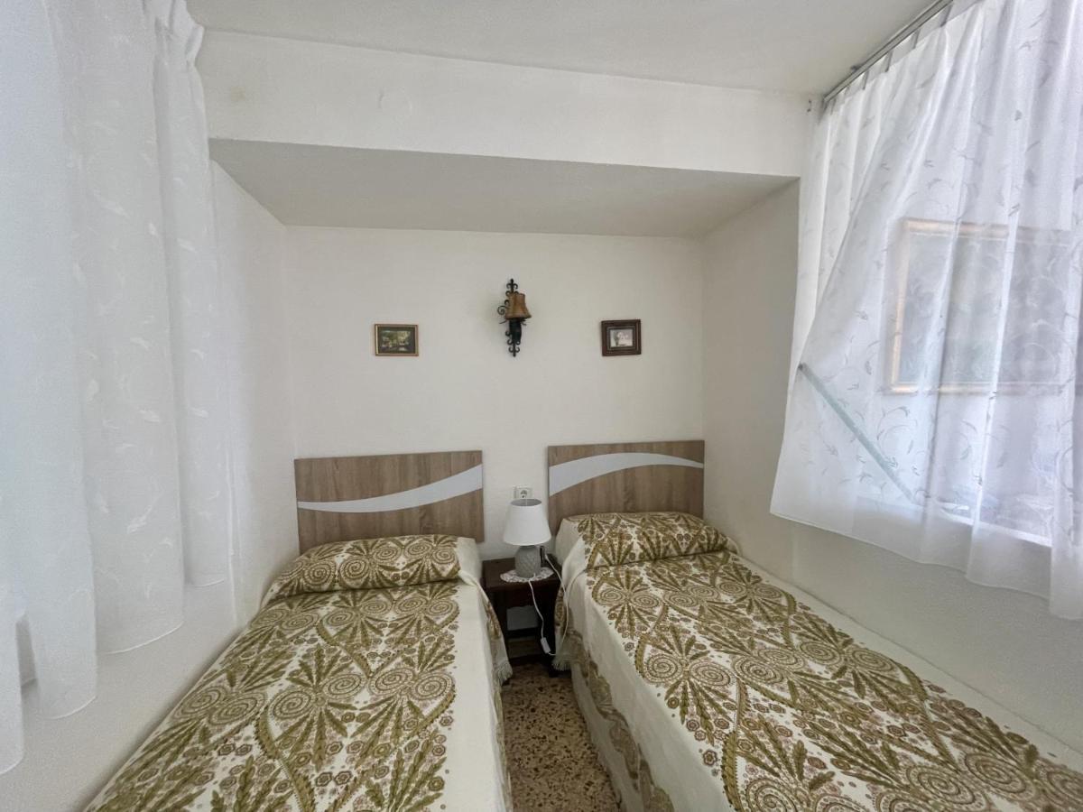 Eleven Caballos Apartment Бенидорм Экстерьер фото